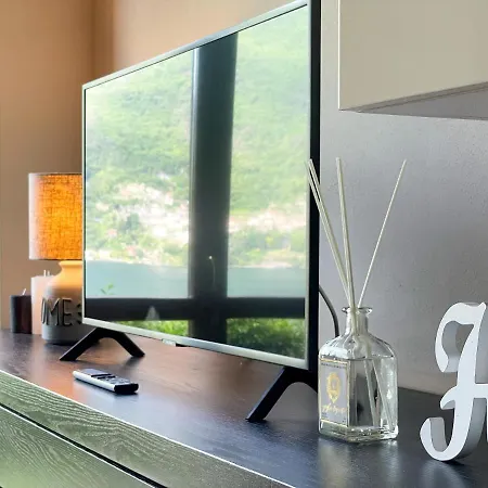 Regina Di - Private Garden, Free Undercover Parking Lägenhet *